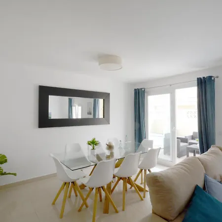 Fiona Lovely, Close To Town And Dunes With Private Pool & Fast Wifi